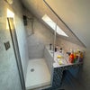 Photo 9: En-Suite