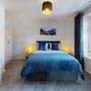Photo 6: Bedroom
