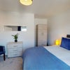 Photo 8: Bedroom