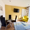 Photo 12: Lounge