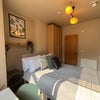 Photo 17: Room 1
