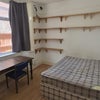 Photo 4: room 2