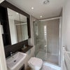 Photo 9: En-suite bathroom 