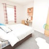 Photo 4: Bedroom 3