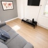 Photo 5: livingroom