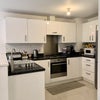 Photo 4: kitchen