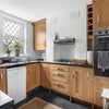 Photo 9: Communal kitchen 