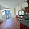 Photo 4: Kitchen