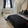 Spacious Double Bedroom â Top Floor with Garden - View 3
