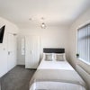Photo 6: Room 4