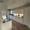Photo 6: Kitchen