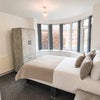 ** Modern Luxury En Suites - All Bills Included! - View 5