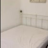 Photo 5: bed