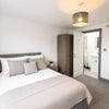 Photo 4: Room