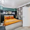 Photo 7: Bedroom