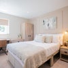Photo 8: Room 6 with En-suite