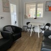 Photo 4: Lounge