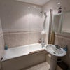 Photo 9: Main bathroom