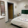 Photo 3: Ensuite room