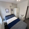 Photo 7: Room 6