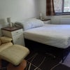 Photo 4: Bed 2