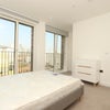 Photo 4: Room 2: £390 per week - En-suite Double room couples are welcome with balcony - £1,690 per month