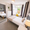 Photo 2: Room 2 En Suite