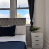 Photo 11: room 10