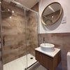 Photo 4: En-suite 