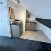 Photo 6: ROOM 5