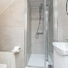Photo 5: Example ensuite