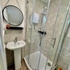 Photo 8: Ensuite Room 6