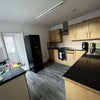 Photo 3: Kitchen 