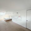 Photo 9: Room 6