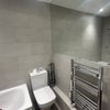 Photo 7: bathroom /en-suite