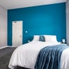 Photo 7: Room 1