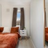 Photo 9: Room 5