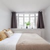 Photo 2: Room 1 (Ensuite) 