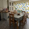 Photo 5: kitchen