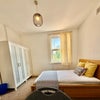 Photo 3: Room 4