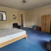 Photo 2: Big Room (2)