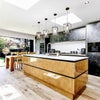 Photo 4: Kitchen 