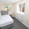 Photo 4: Room 3 single room £500