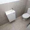 Photo 6: Room 5 ensuite