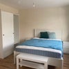 Photo 12: Large double en-suite