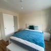 Photo 11: Large double en-suite