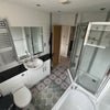 Photo 4: Main bathroom