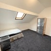 Photo 6: Room Available 22/09/26