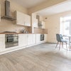 Photo 2: Kitchen 
