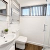 Photo 6: Ensuite